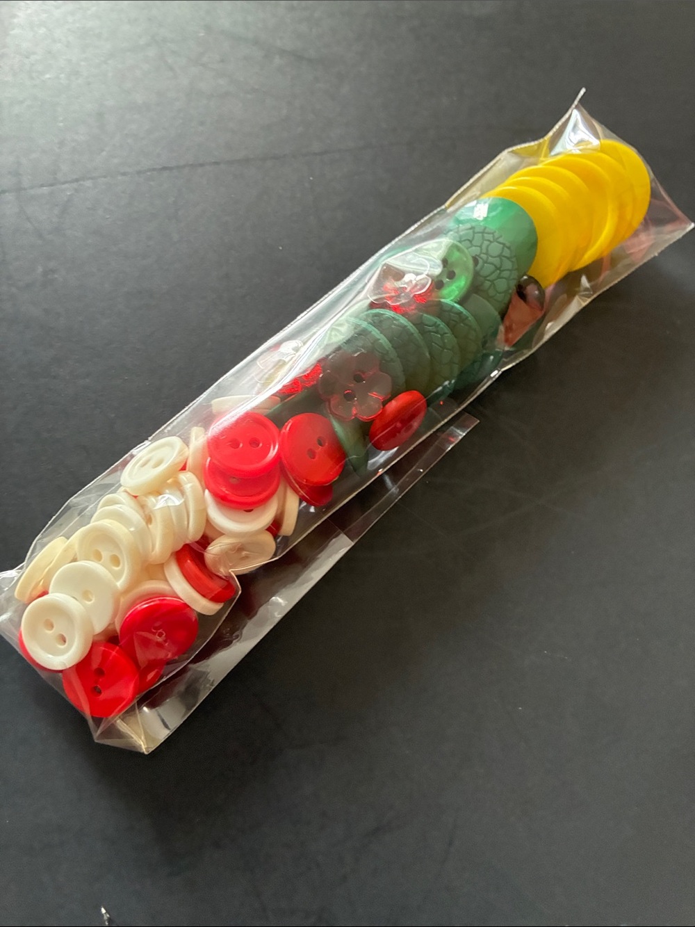 Mini Sewing Box & Tools/Notions - Picture 7 of 16
